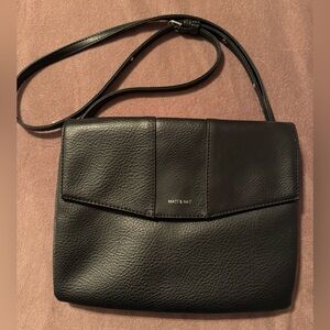 Matt & Nat Elegant Black Eeha Crossbody Bag *See Description